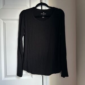 American Eagle Soft & Sexy Black Long Sleeve Tee Size M